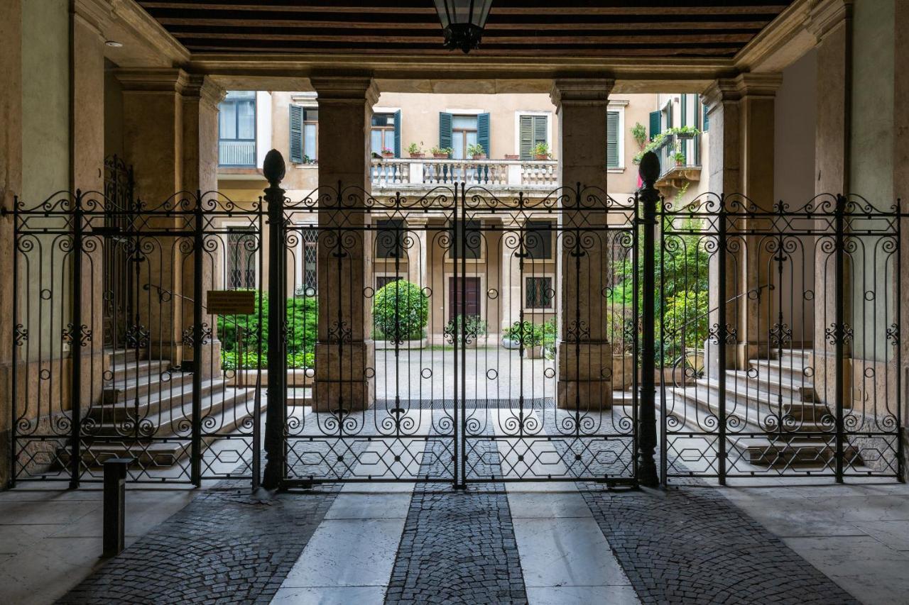 Antica Residenza Adua Leilighet Verona Eksteriør bilde